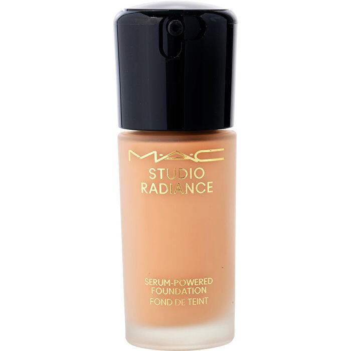 Mac Studio Radiance Serum-powered Foundation NC18 30ml
