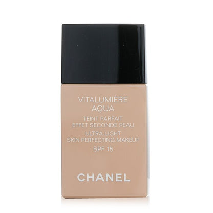 Chanel Vitalumiere Aqua Ultra Light Hautperfektionierendes Make-up LSF 15 – Nr. 10 Beige, 30 ml