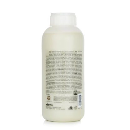 Davines Momo Feuchtigkeits-Conditioner (für trockenes oder dehydriertes Haar) 1000ml/33.8oz