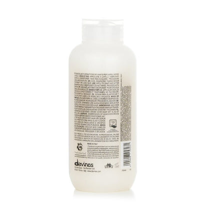 Davines Love Curl Cream (Lovely Curl Enhancer für welliges oder lockiges Haar) 150 ml/5,07 oz