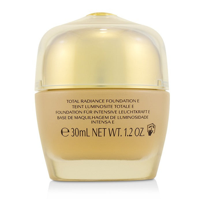 Shiseido Future Solution LX Total Radiance Foundation SPF15 - Nr. Golden 3 30ml/1.2oz