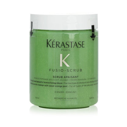 Kerastase Fusio-Scrub Scrub Apaisant Beruhigendes Peeling-Reinigungsmittel mit süßer Orangenschale (für alle Haar- und Kopfhauttypen, auch für empfindliche Kopfhaut) 500 ml/16,9 oz