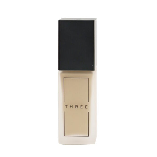 THREE Advanced Ethereal Smooth Operator Fluid Foundation SPF40 – Nr. 100, 30 ml