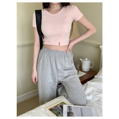 Trendywhere – Crop Top mit Schlitz und Knopfleiste vorne, gratis (XS-S)