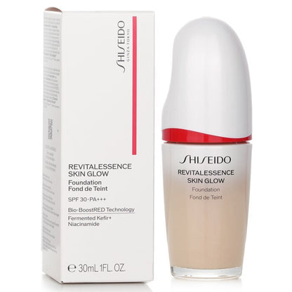 Shiseido Revitalessence Skin Glow Foundation LSF 30 – Nr. 130 Opal, 30 ml