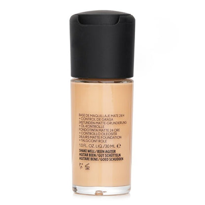 MAC Studio Fix Fluid Foundation SPF 15 – NC15 30 ml