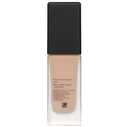 Shiseido Synchro Skin Selbsterfrischende Grundierung – Nr. 240 Quartz, 30 ml